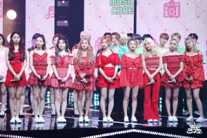 200613 TWICE "MORE & MORE" No. 1 Stage at Music Core (MBC Naver Update)