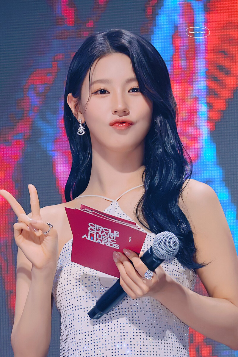 230218 (G)I-DLE Miyeon - Circle Chart Music Awards 2022 documents 3