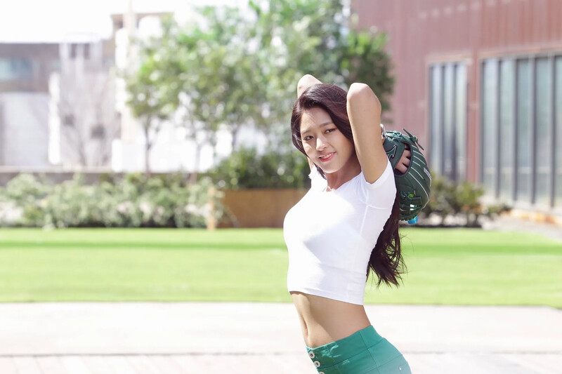 Seolhyun49.jpg