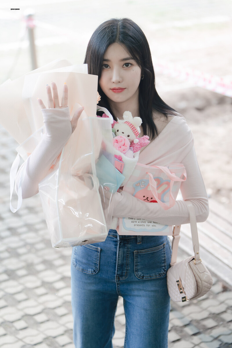 230703 Kwon Eunbi - SBS Eunbi's YoungStreet Commute documents 1