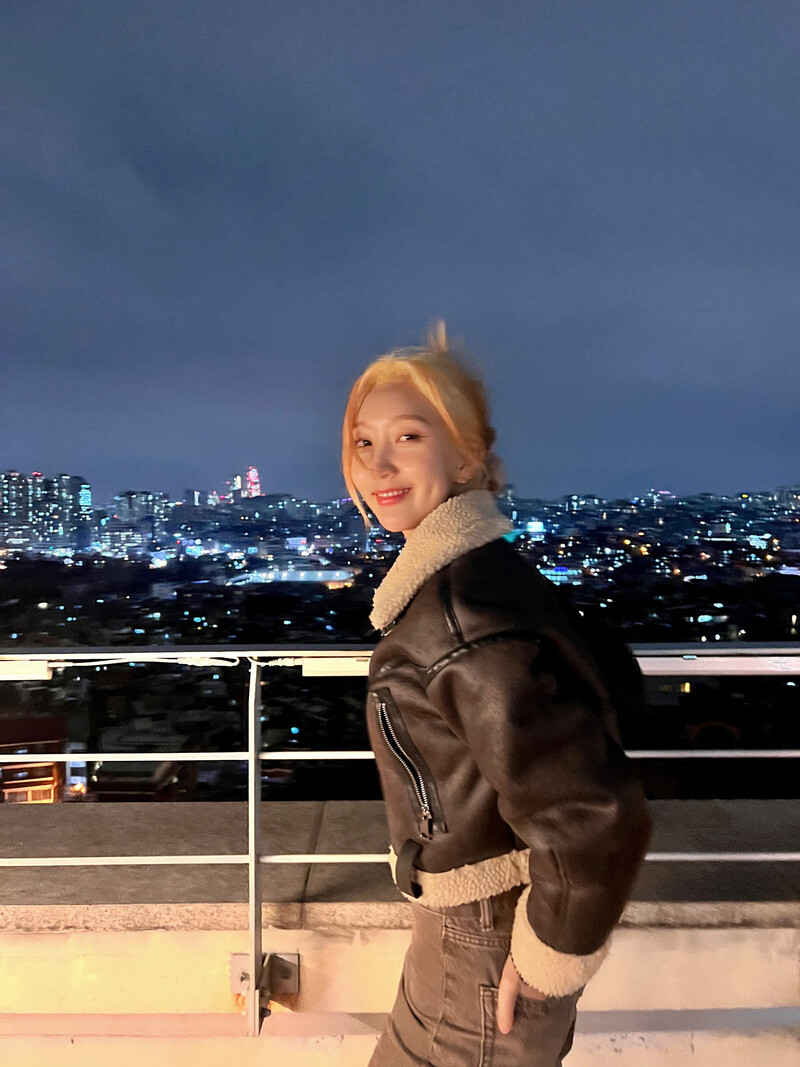 230201 SECRET NUMBER Weverse Update - Minji documents 4