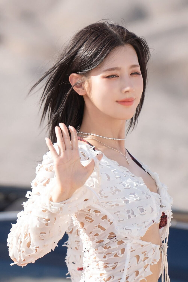 240708 (G)I-DLE - "Klaxon" MV Filming Site By Melon documents 4