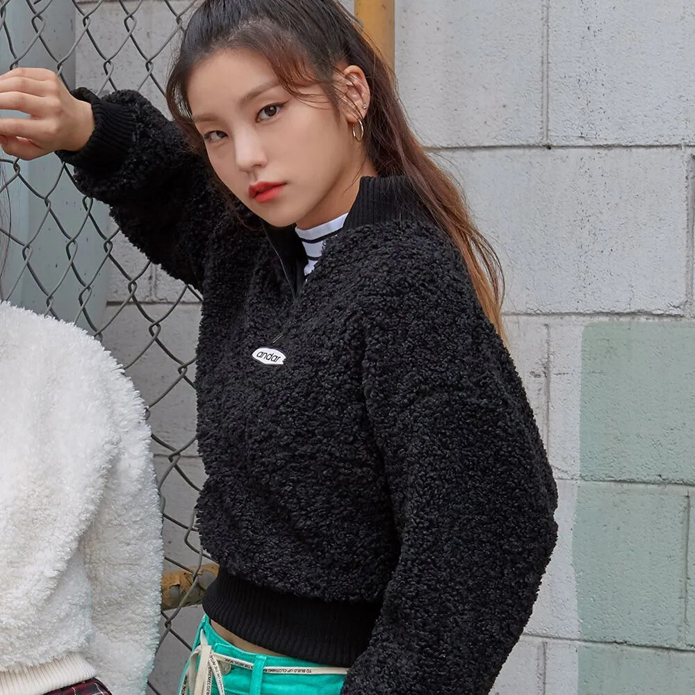 ITZY for Andar 2019 FW 'Soul Full of Andar' Collection | Kpopping