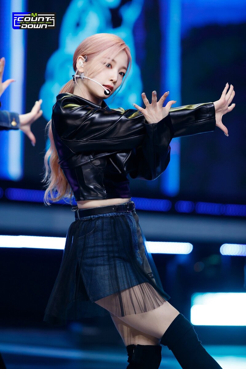 220303 Rocket Punch - 'CHIQUITA' at M Countdown documents 15