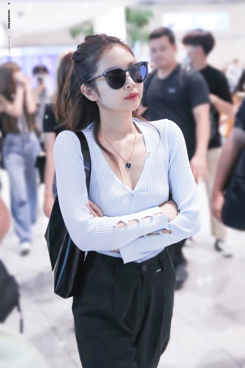 190723 BLACKPINK Jennie | kpopping