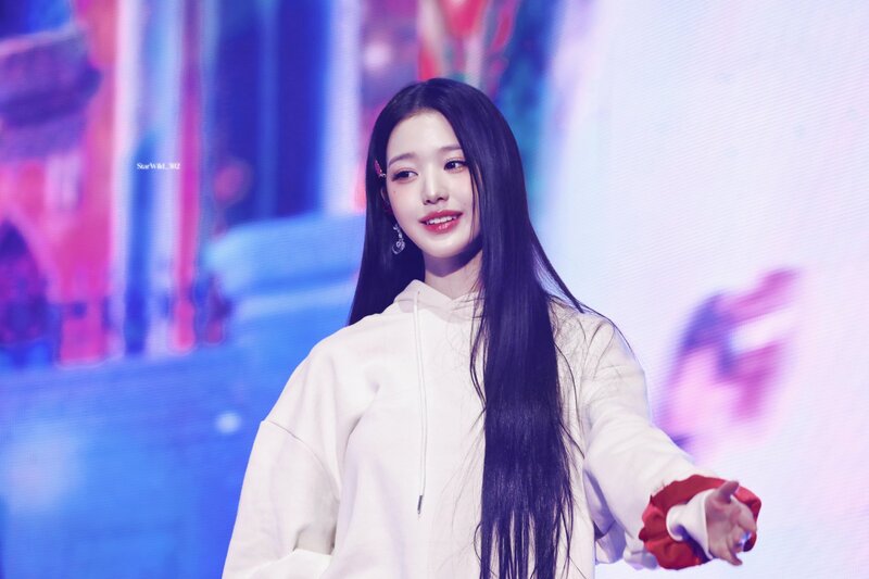 230212 IVE Wonyoung - The First Fan Concert 'The Prom Queens' Day 2 documents 20