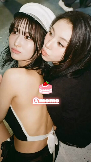 241109 - CHAEYOUNG Instagram Story Update with MOMO - Happy MOMO Day