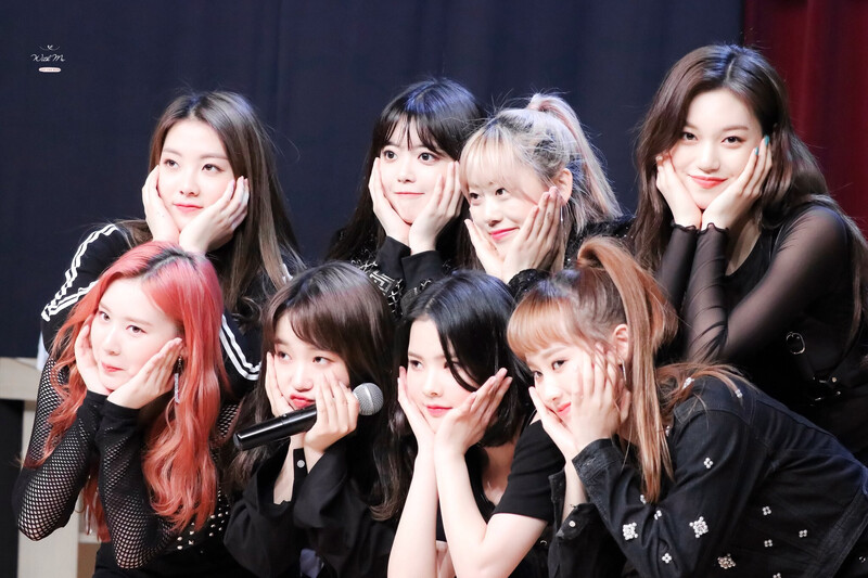 180428 Weki Meki at Daejeon Fansign documents 1