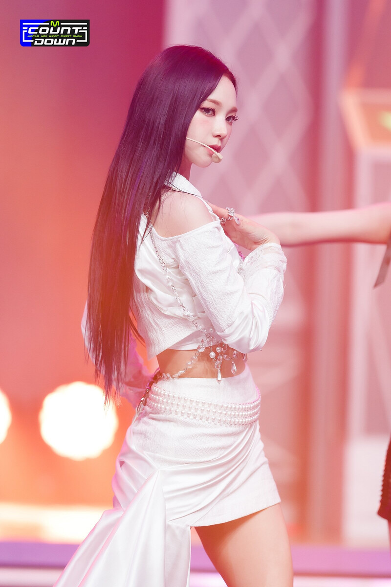 220714 aespa - 'Girls' at M Countdown documents 13