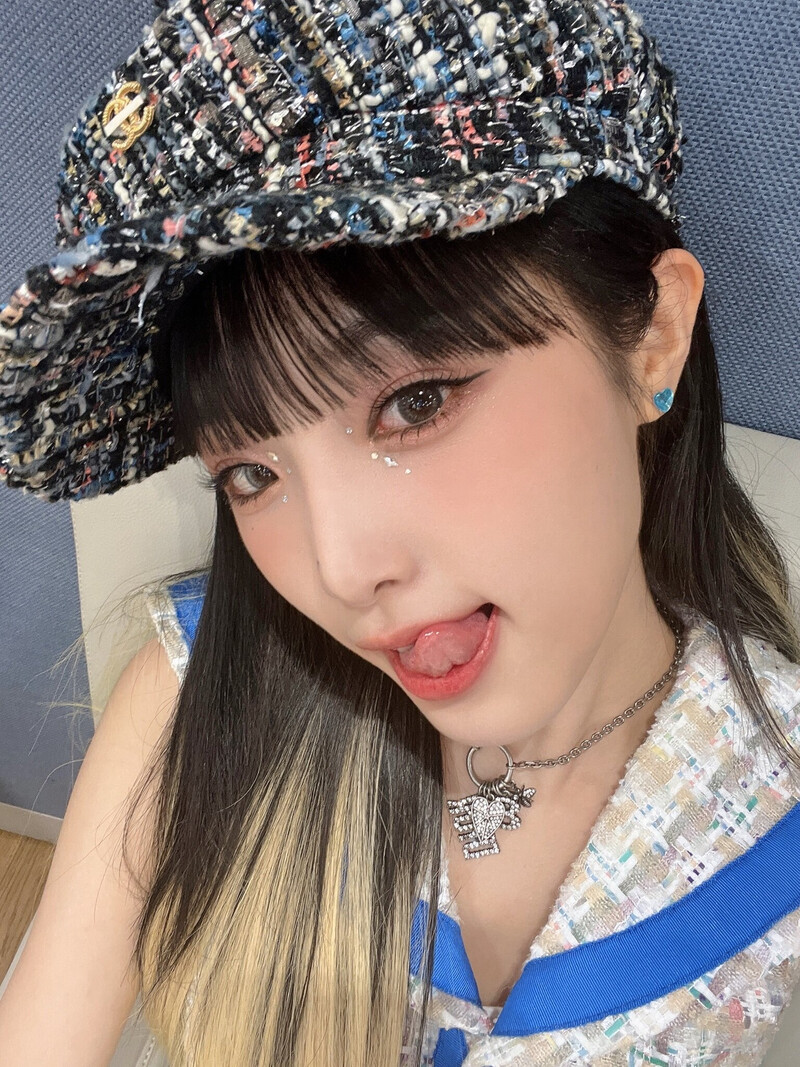 220811 Yena Twitter Update documents 1