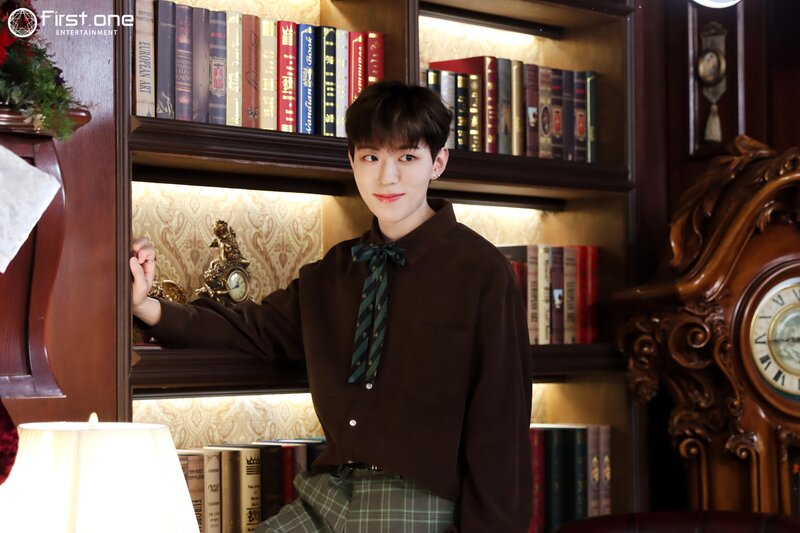 231228 FirstOne Entertainment Naver Post - 'Back to Christmas' MV Behind documents 23