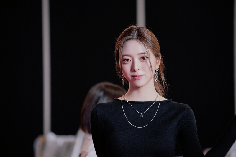 ITZY 'Imaginary Friend' MV - Behind Photos documents 20