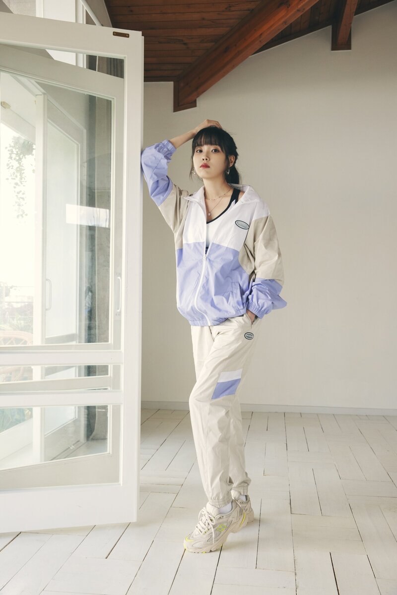 IU for New Balance 2022 SS 'Blessed' Campaign documents 5