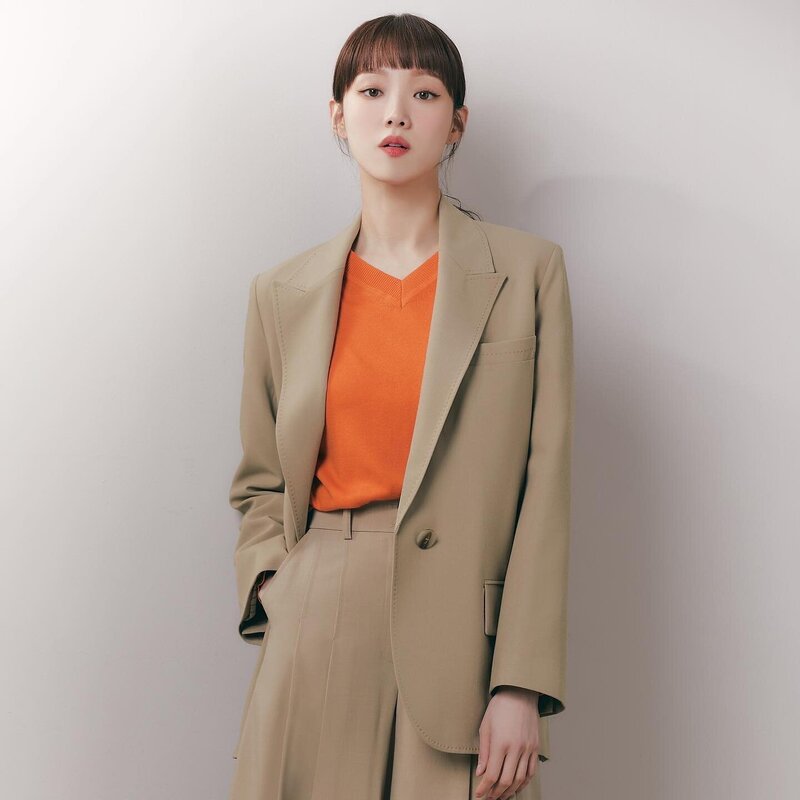 LEE SUNG KYUNG for The AtG 2022 Spring Collection documents 6