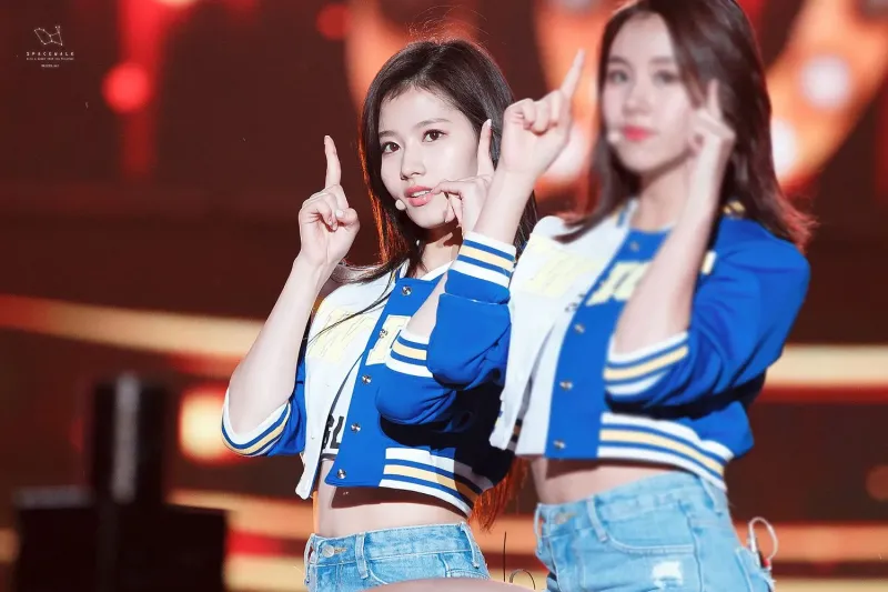 Sana423.jpg