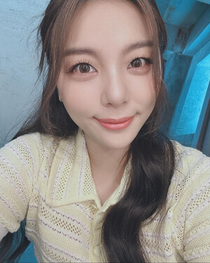 240818 Ailee Instagram update