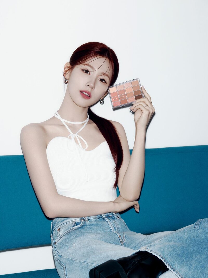 (G)I-DLE MIYEON for Watermark documents 1