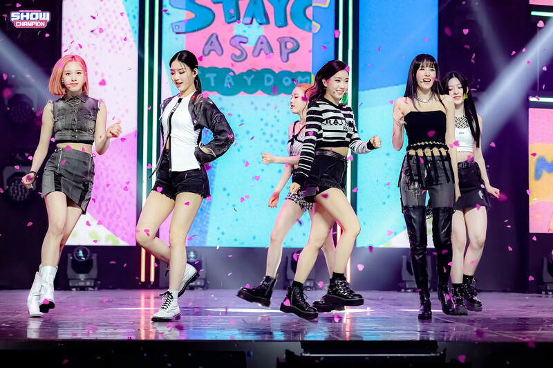 210414 STAYC - 'ASAP' at Show Champion documents 4