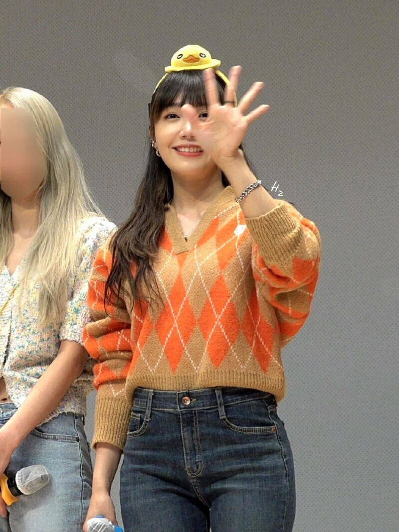 220219 Apink EUNJI at fansign event documents 4