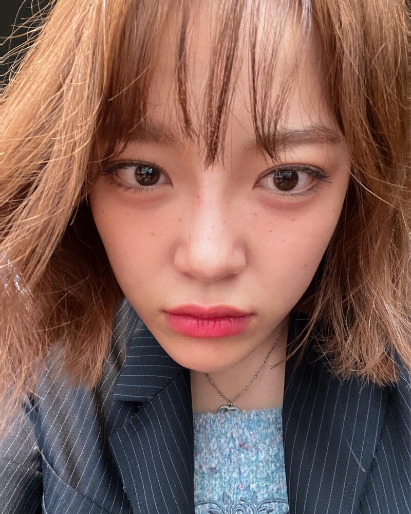 220506 Sejeong Instagram Update documents 7