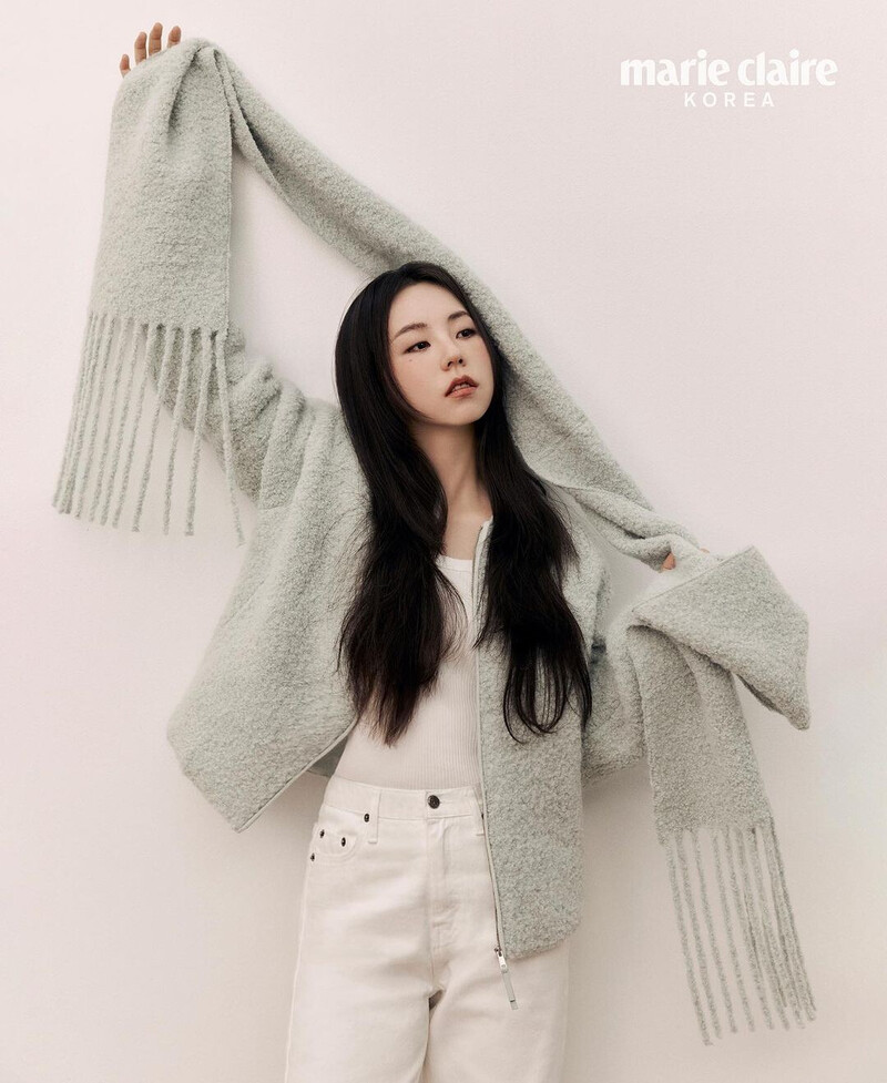 Ahn Sohee for Allure Korea - November 2023 Issue documents 4