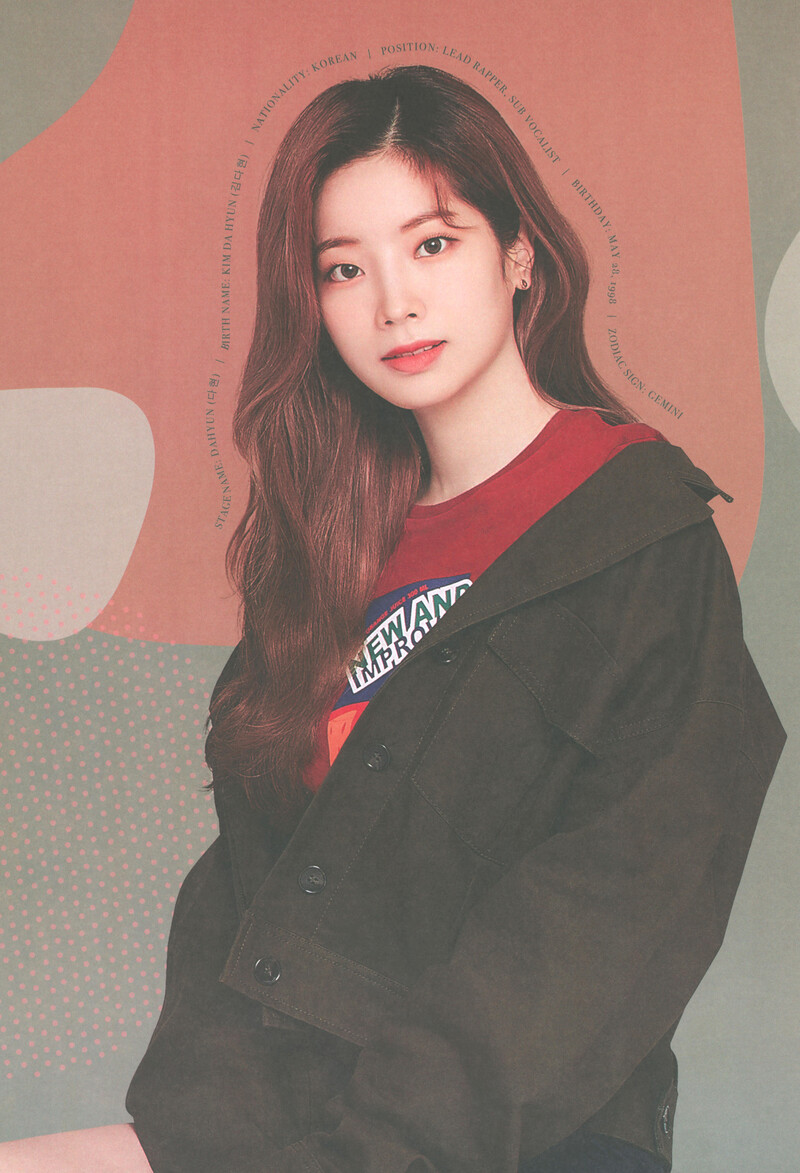 TWICE x BENCH 2021 Photobook (Scans) documents 26