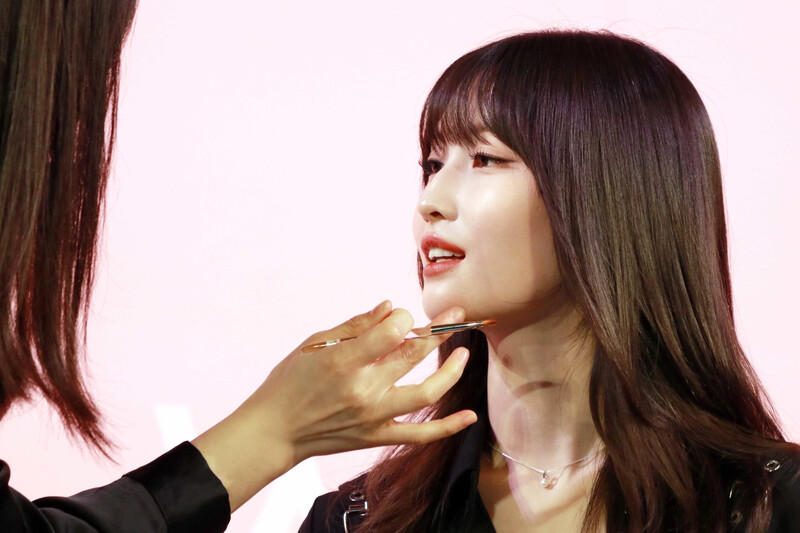 221013 TWICE Momo - Wonjungyo Launch Event in Grand Hyatt Tokyo documents 11