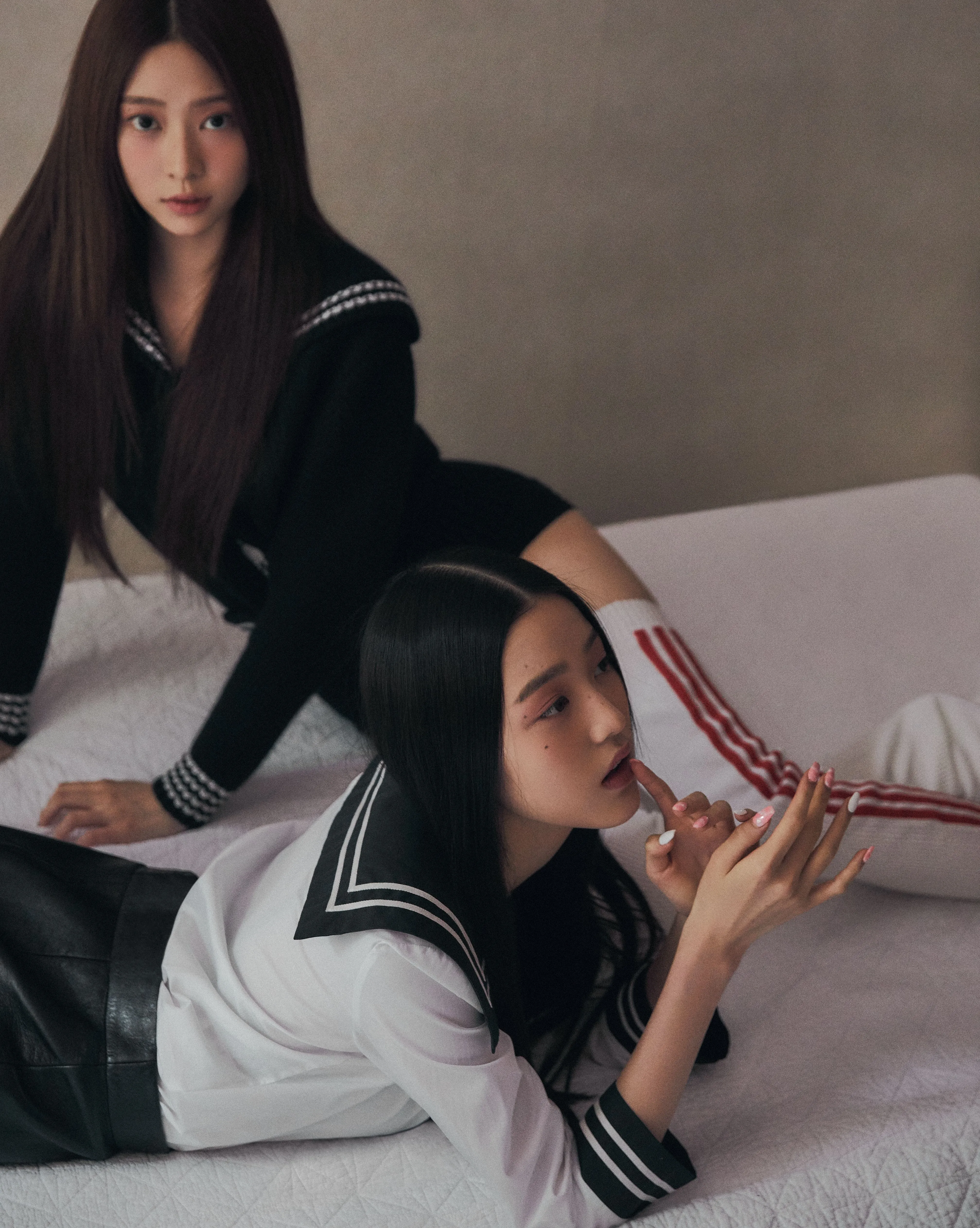 PHOTOSHOOT - IZ*ONE's Minju & Wonyoung for VOGUE KOREA October Issue