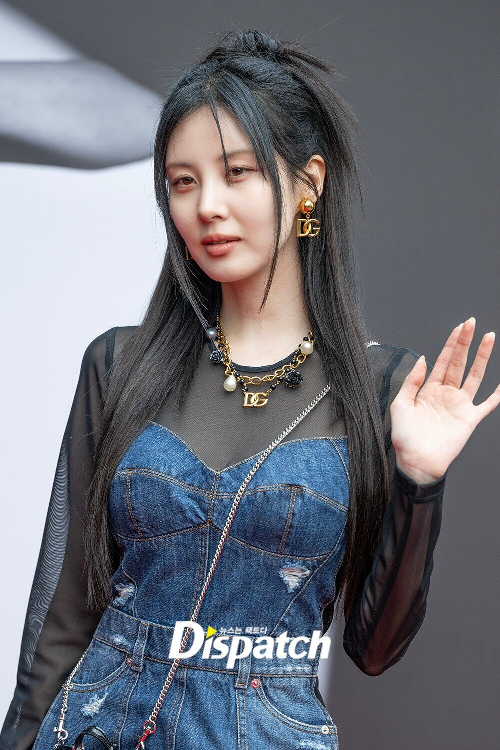 230324 SEOHYUN- DOLCE & GABBANA Pop-Up Store Event | kpopping