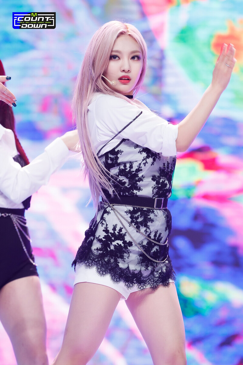 220714 aespa - 'Illusion' at M Countdown documents 7