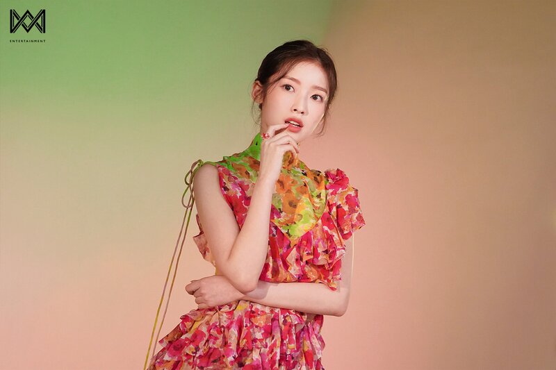 230216 WM Naver Post - OH MY GIRL Arin - Singles Magazine Photoshoot documents 16