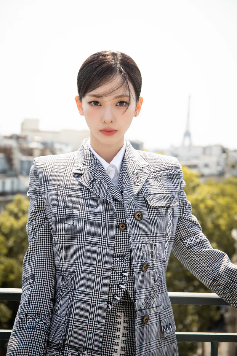 230706 Vogue Magazine Update with aespa Karina documents 1