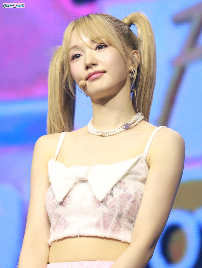 240727 WOOAH - NANA - at Japan 1st Concert 'WOOAH-LAND in Japan' documents 9