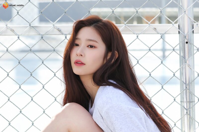 Kim Minju - Behind the Scenes for 'Citybreeze 2022 Hot Summer Season Collection' documents 22