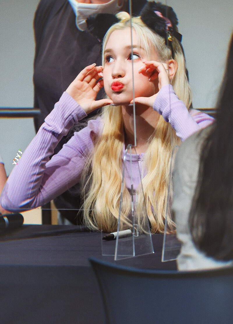 220704 Kep1er Bahiyyih - MusicDrama Fansign documents 6