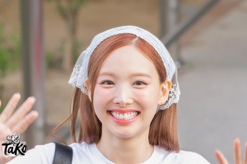 240621 TWICE Nayeon - Music Bank Commute documents 1