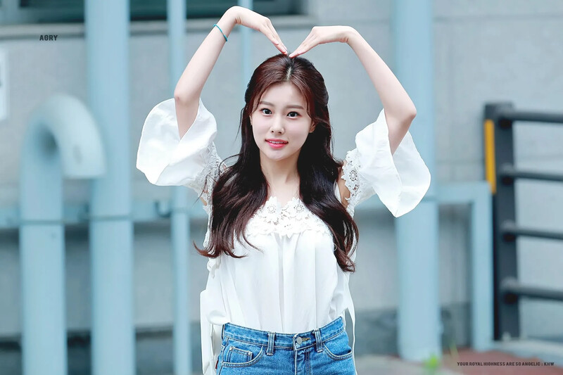 Hyewon84.jpg