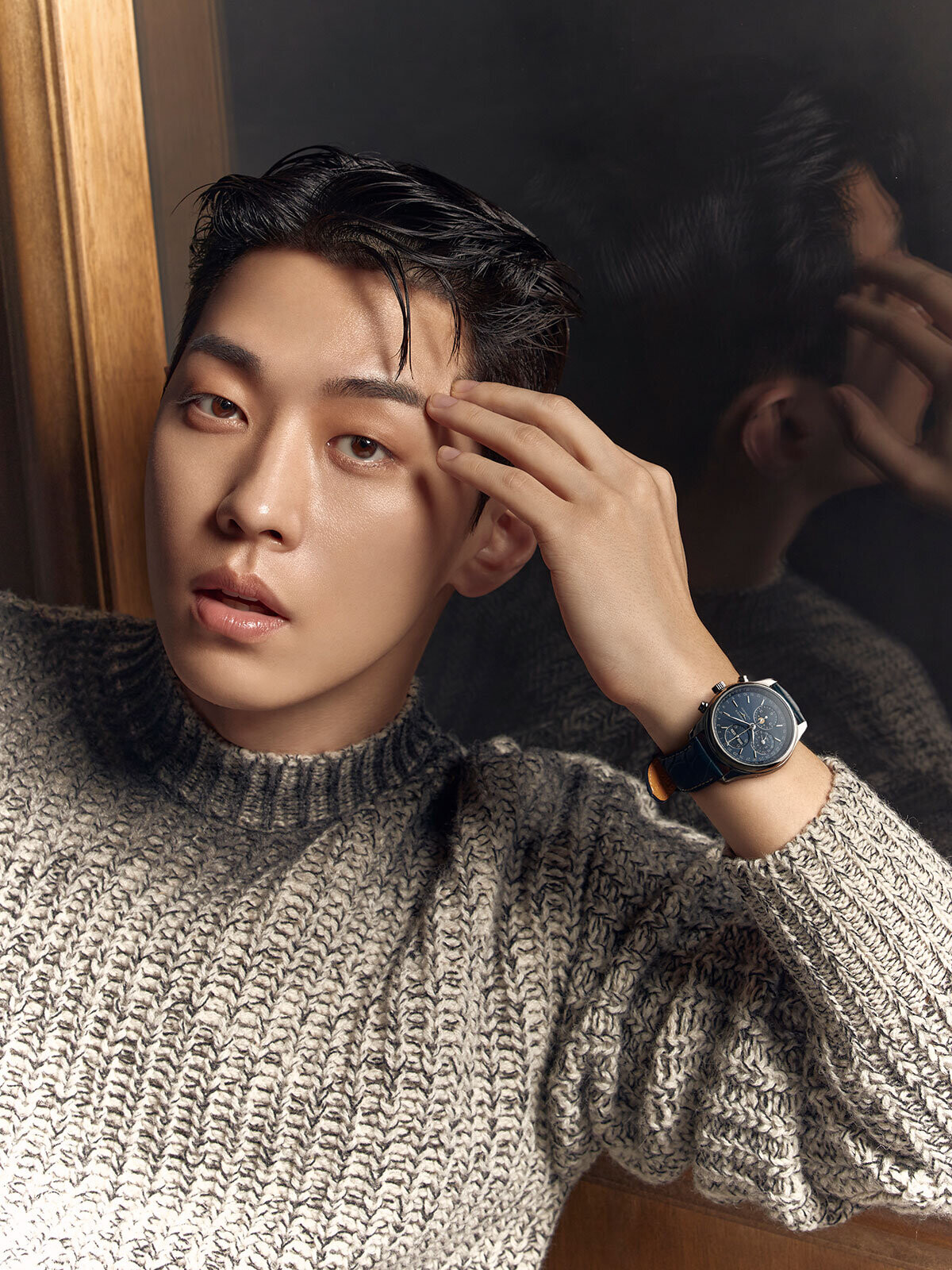 GRAY for NOBLESSE MEN x LONGINES WATCHES January Issue 2022 kpopping