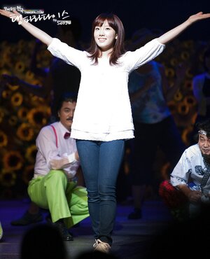 100515 Girls' Generation Taeyeon at 'A Song to the Sun' Musical