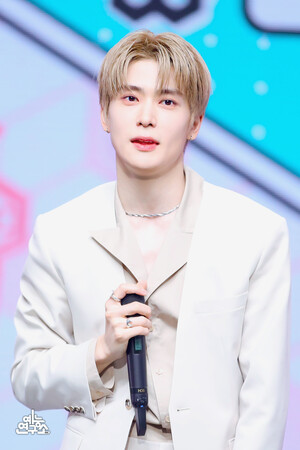 230429 NCT DOJAEJUNG ‘Perfume’ at Music Core | Jaehyun