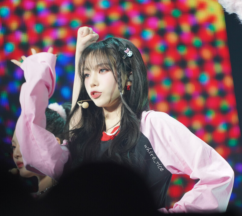 230226 aespa Karina - 1st Concert 'SYNK : HYPER LINE' at Seoul Day 2 documents 4