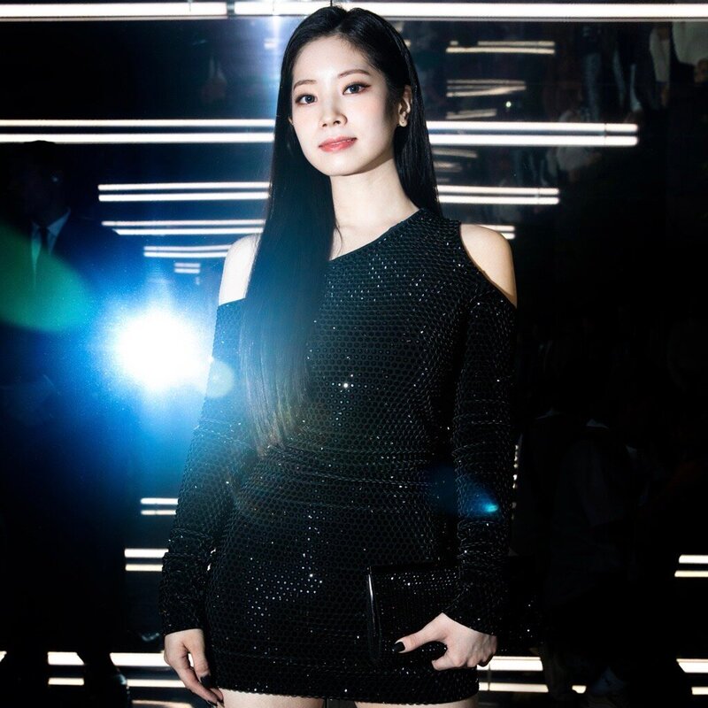 220914 TWICE Dahyun at Michael Kors SS23 Collection Runway Show documents 2