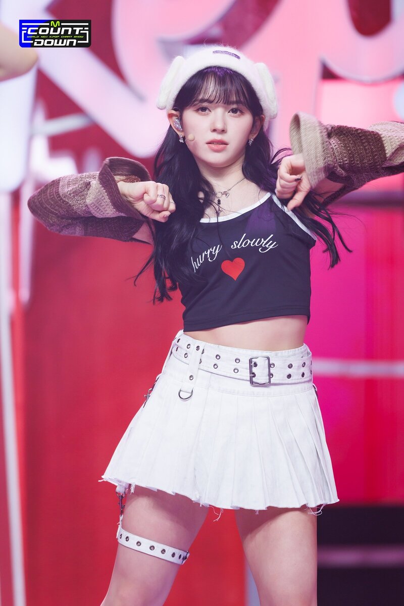 230413 Kep1er Mashiro - 'Giddy' & 'Back to the City' at M COUNTDOWN documents 7
