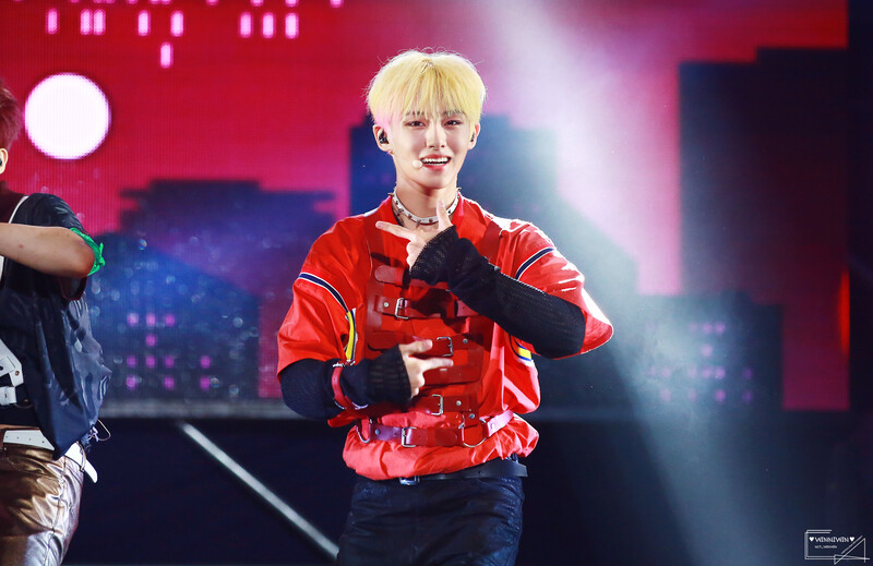 160710 NCT Winwin at M Super Concert documents 10