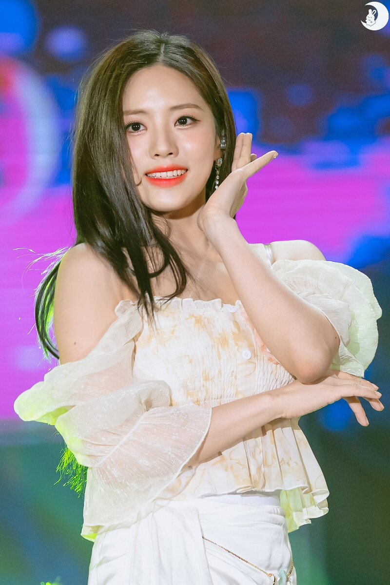 220809 fromis_9 Jiwon - KBS Open Concert in Ulsan documents 4