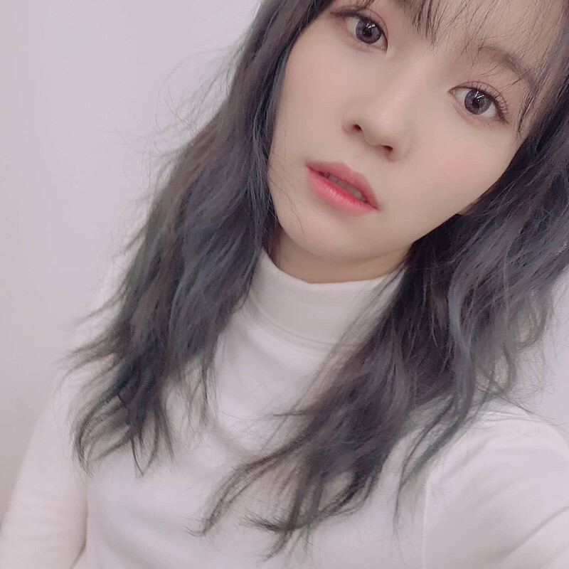 210622 OH MY GIRL Binnie Instagram Update documents 1