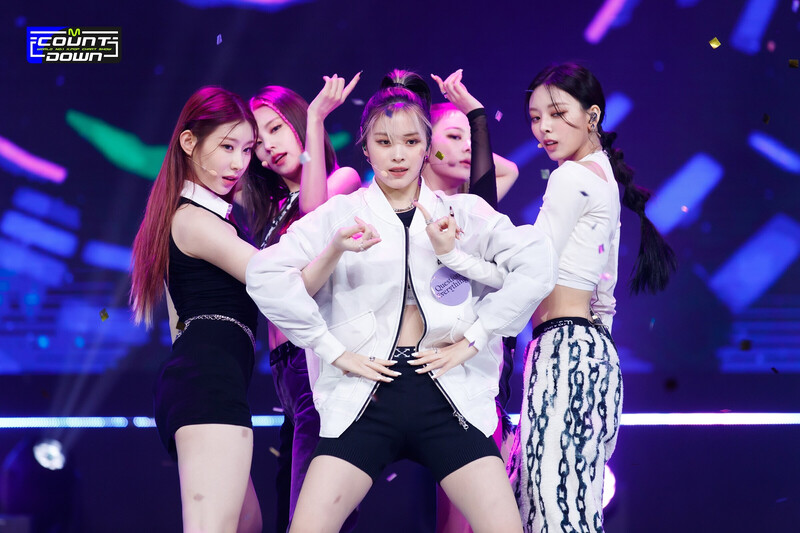 211014 ITZY - 'SWIPE' at M Countdown documents 9