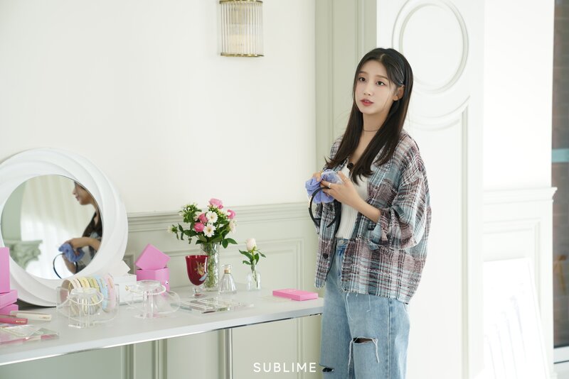 221007 Sublime Naver Post - Nayoung & Yein - PRIZM <Be Friends> Behind documents 11