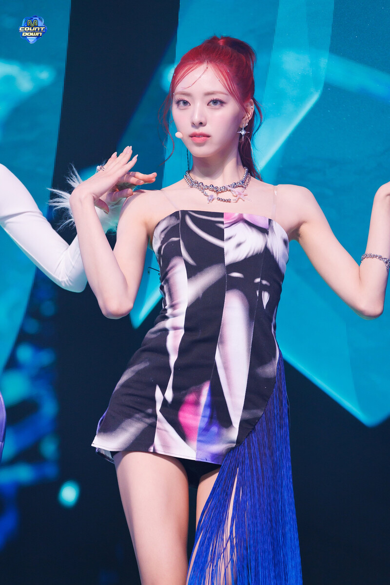 240111 ITZY Yuna - 'BORN TO BE' and 'UNTOUCHABLE' at M Countdown documents 1