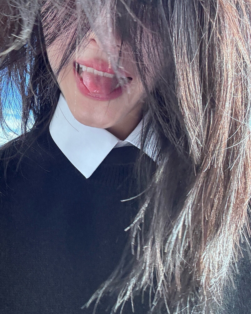 241028 Ryujin Instagram Update documents 2